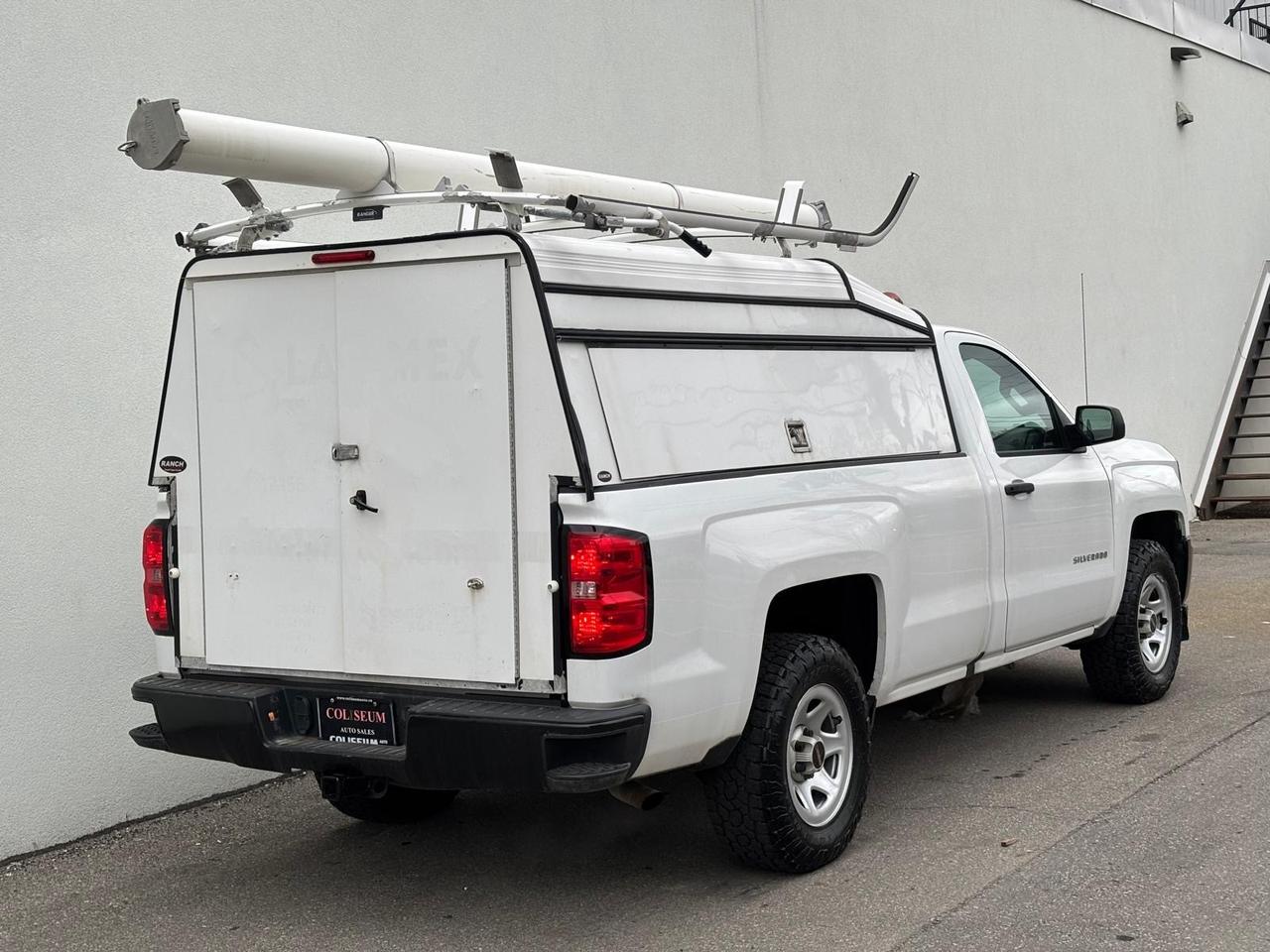 2018 Chevrolet Silverado 1500 V6 REGULAR CAB LONG BOX-CAP-LADDER RACKS-TOW PKG. Photo
