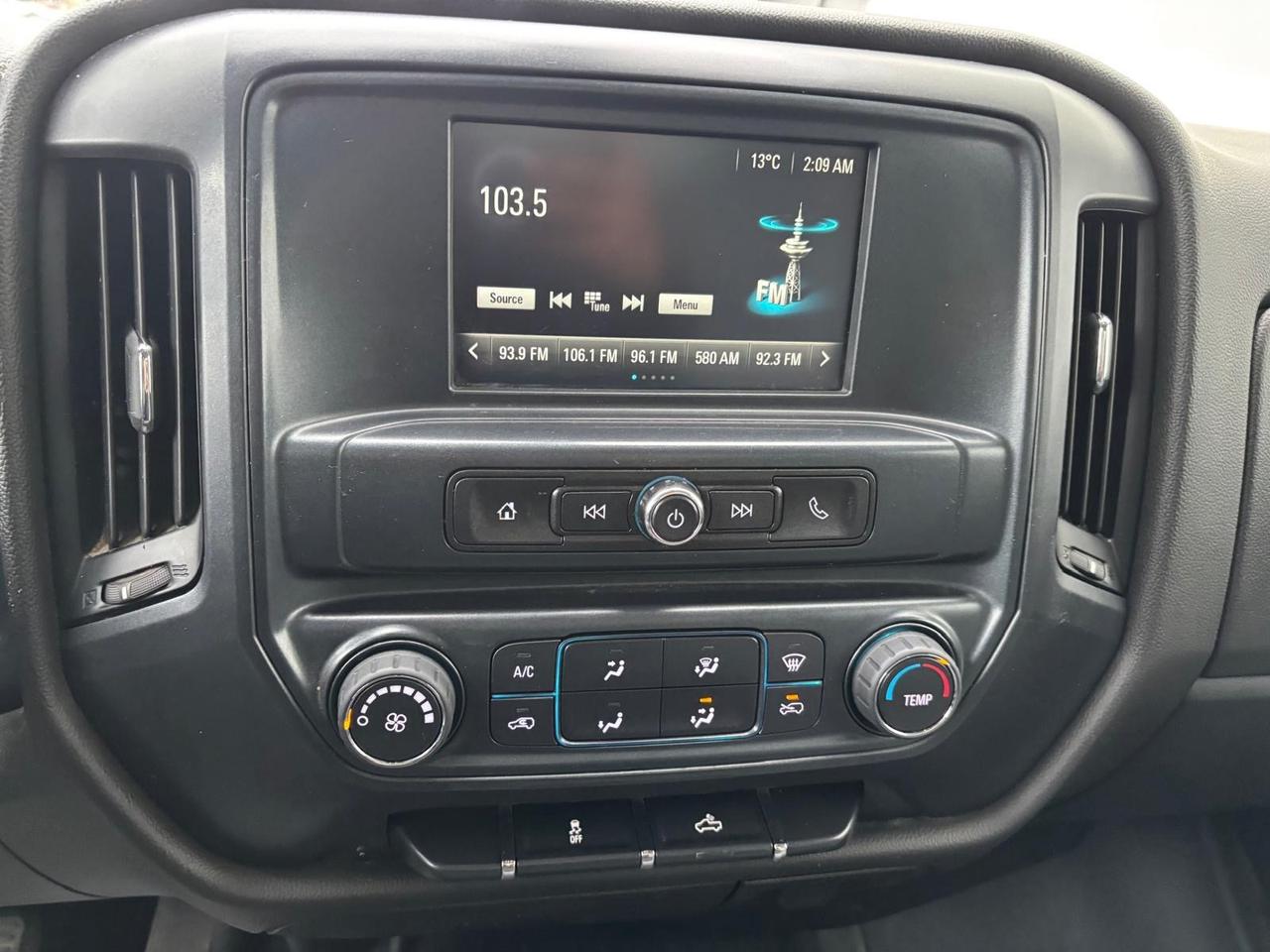 2018 Chevrolet Silverado 1500 V6 REGULAR CAB LONG BOX-CAP-LADDER RACKS-TOW PKG. Photo