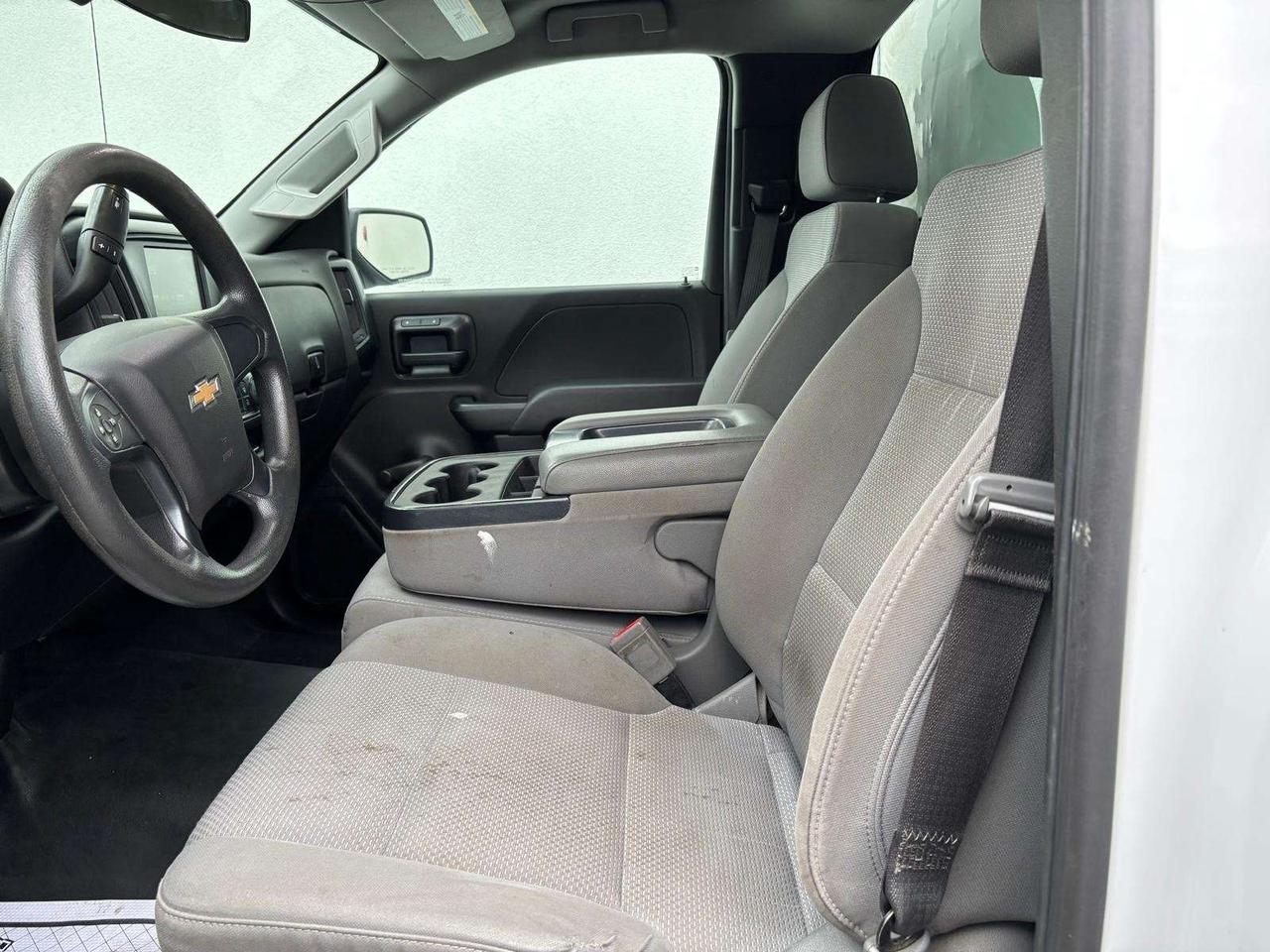 2018 Chevrolet Silverado 1500 V6 REGULAR CAB LONG BOX-CAP-LADDER RACKS-TOW PKG. Photo
