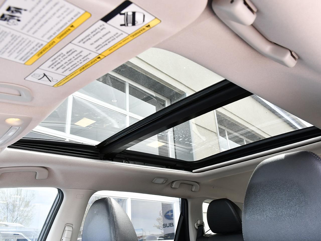2015 Nissan Rogue AWD SL   LEATHER   SUNROOF   360 CAM   SOLD ASIS Photo