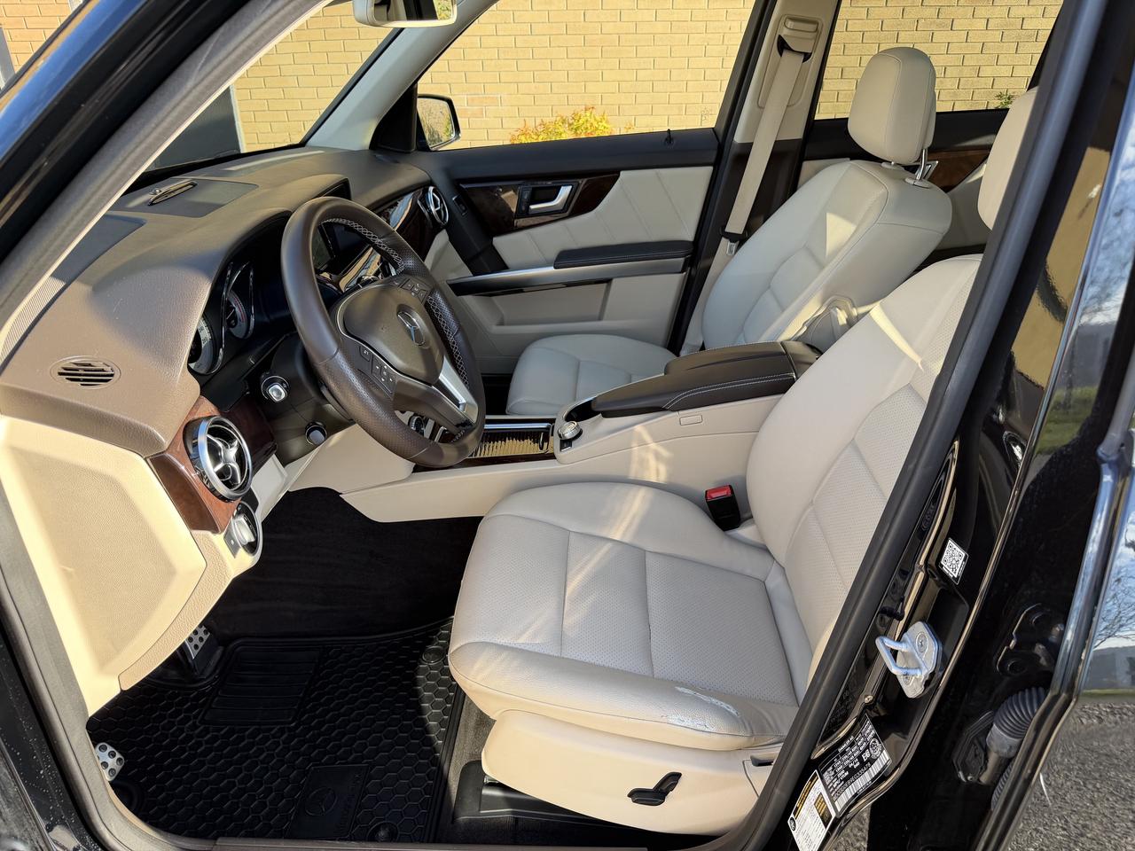 2014 Mercedes-Benz GLK250 GLK 250 BlueTec Diesel Leather Roof Navigation Photo