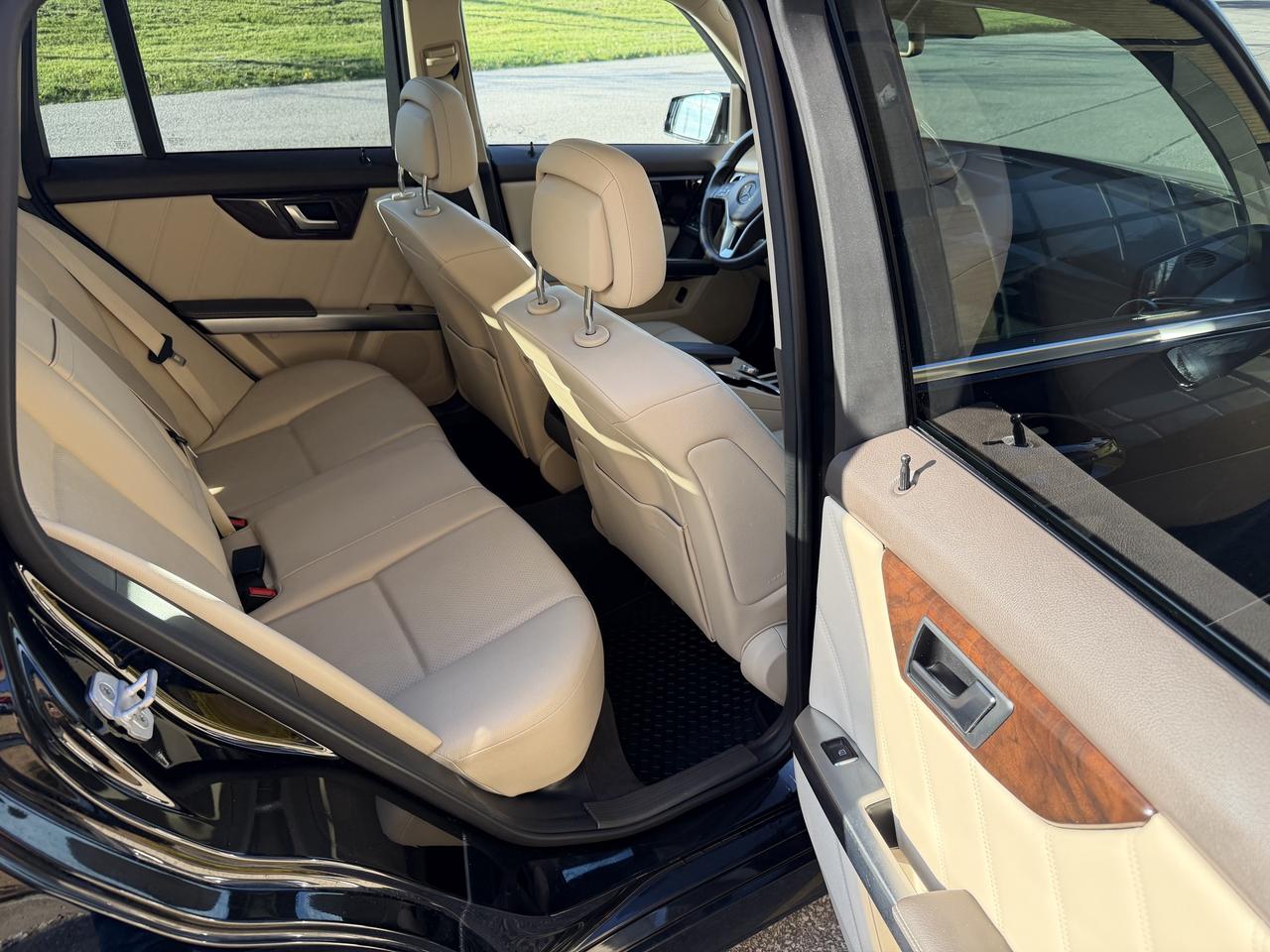 2014 Mercedes-Benz GLK250 GLK 250 BlueTec Diesel Leather Roof Navigation Photo