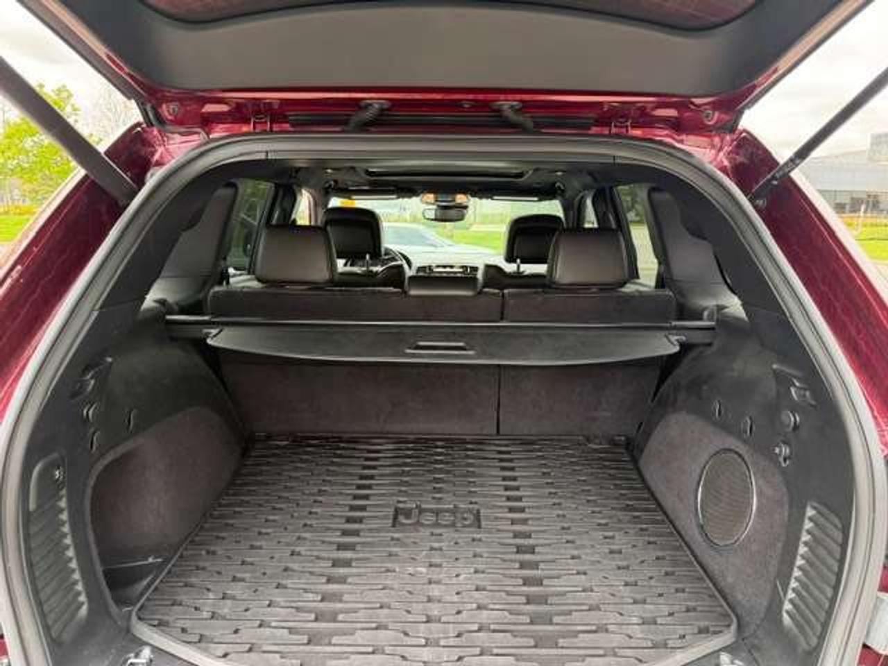 2020 Jeep Grand Cherokee High Altitude 5.7L V8 Air Ride Certified Photo