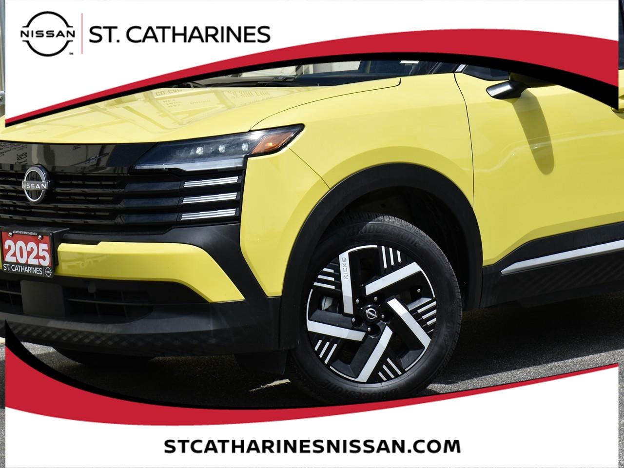 2025 Nissan Kicks SV Photo