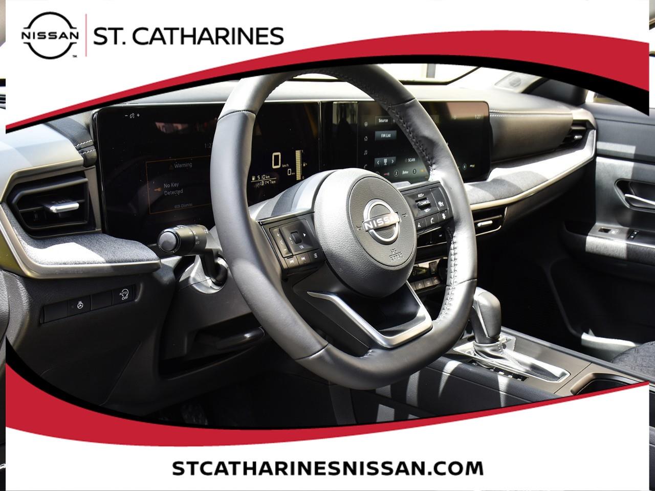 2025 Nissan Kicks SV Photo