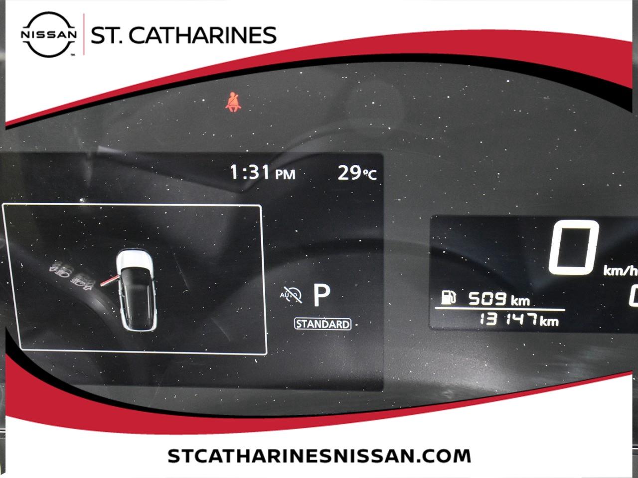 2025 Nissan Kicks SV Photo