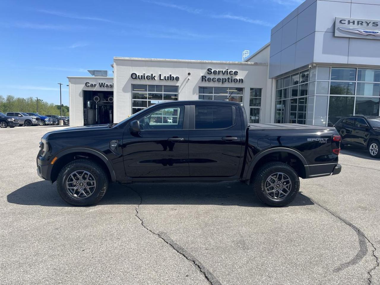 2025 Ford Ranger XLT 4WD SuperCrew 5' Box Photo2