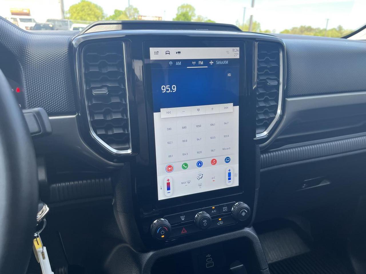 2025 Ford Ranger XLT 4WD SuperCrew 5' Box Photo