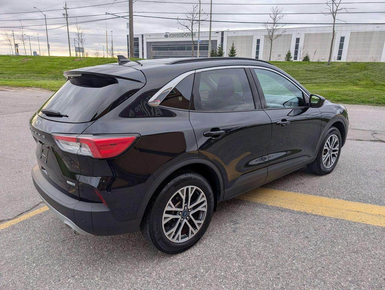2020 Ford Escape SEL AWD LEATHER REMOTE STARTER CERTIFIED Photo