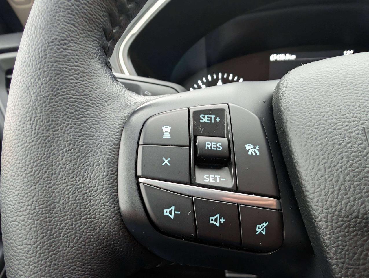 2020 Ford Escape SEL AWD LEATHER REMOTE STARTER CERTIFIED Photo