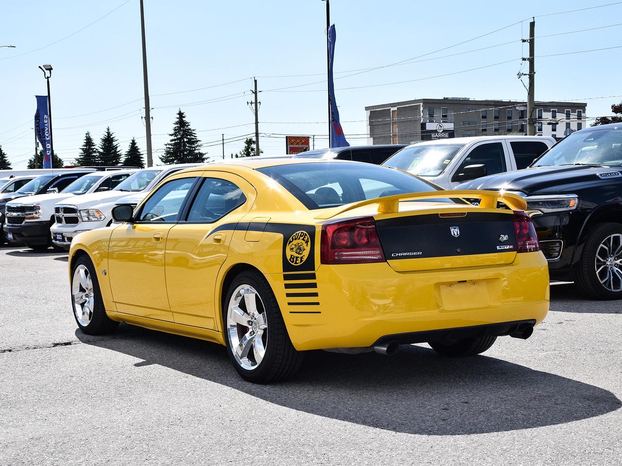 2007 Dodge Charger SRT-8 Super Bee   #71 of 1,000   ONLY 3,900 KM Photo