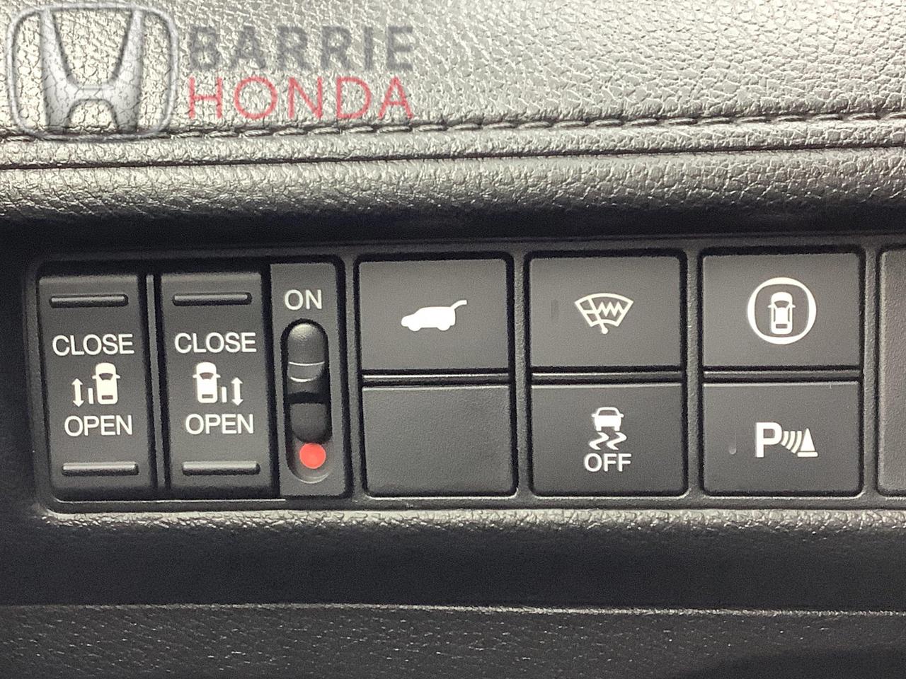 2026 Honda Odyssey Touring Passenger Van Photo