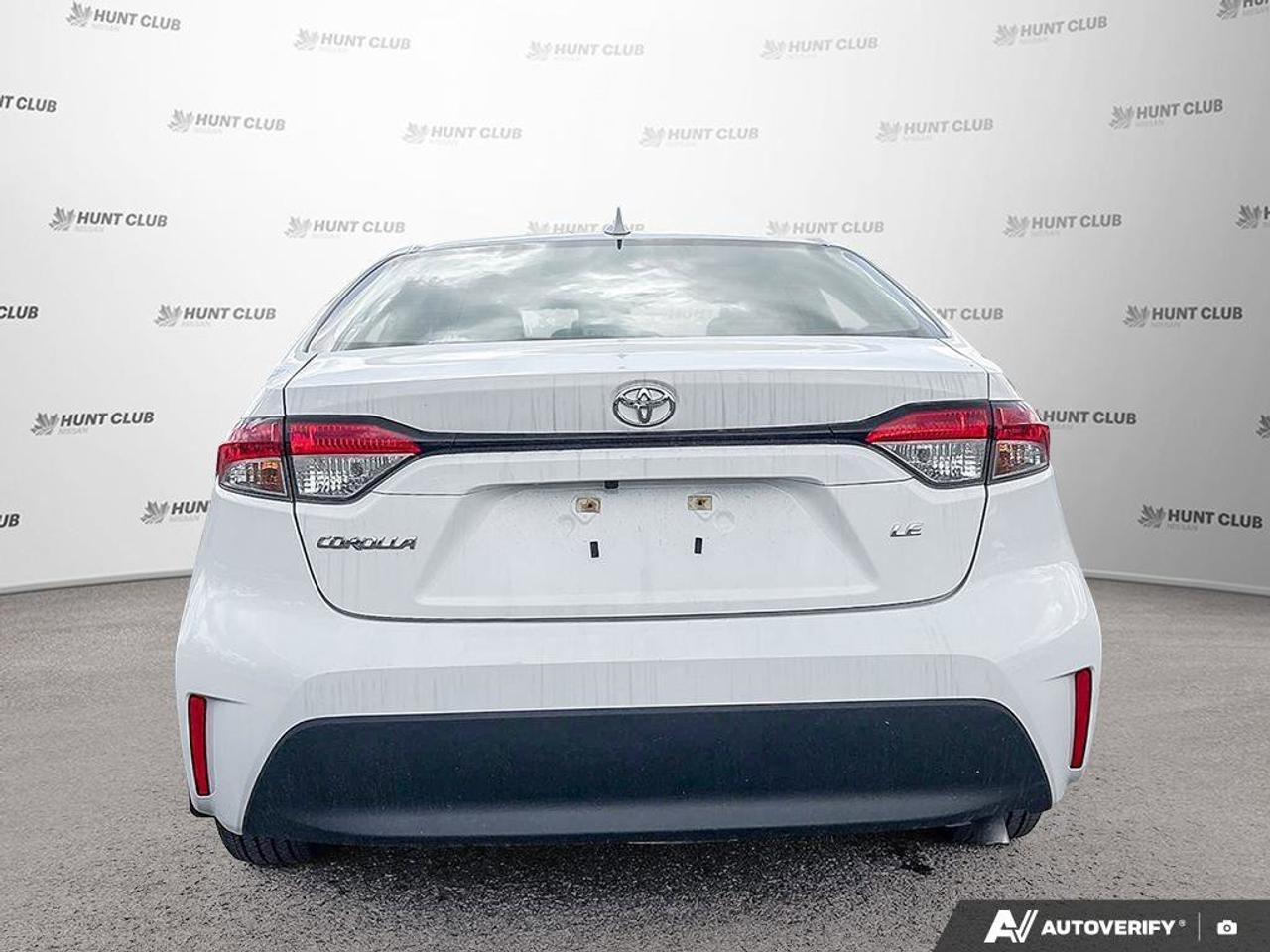 2024 Toyota Corolla LE Photo