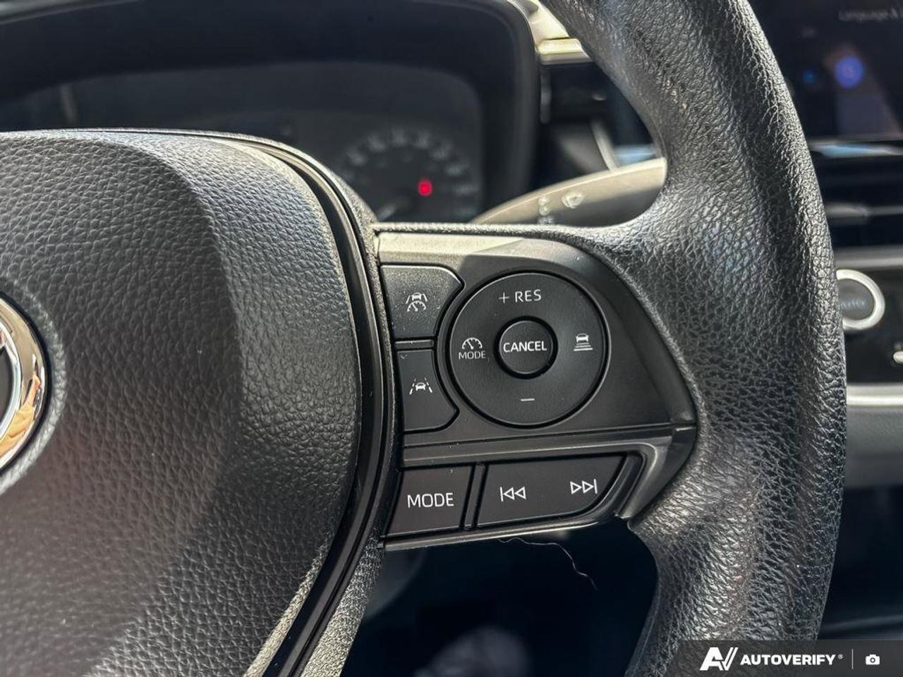 2024 Toyota Corolla LE Photo
