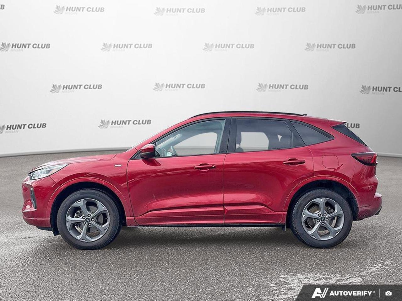 2023 Ford Escape ST-Line Select Photo