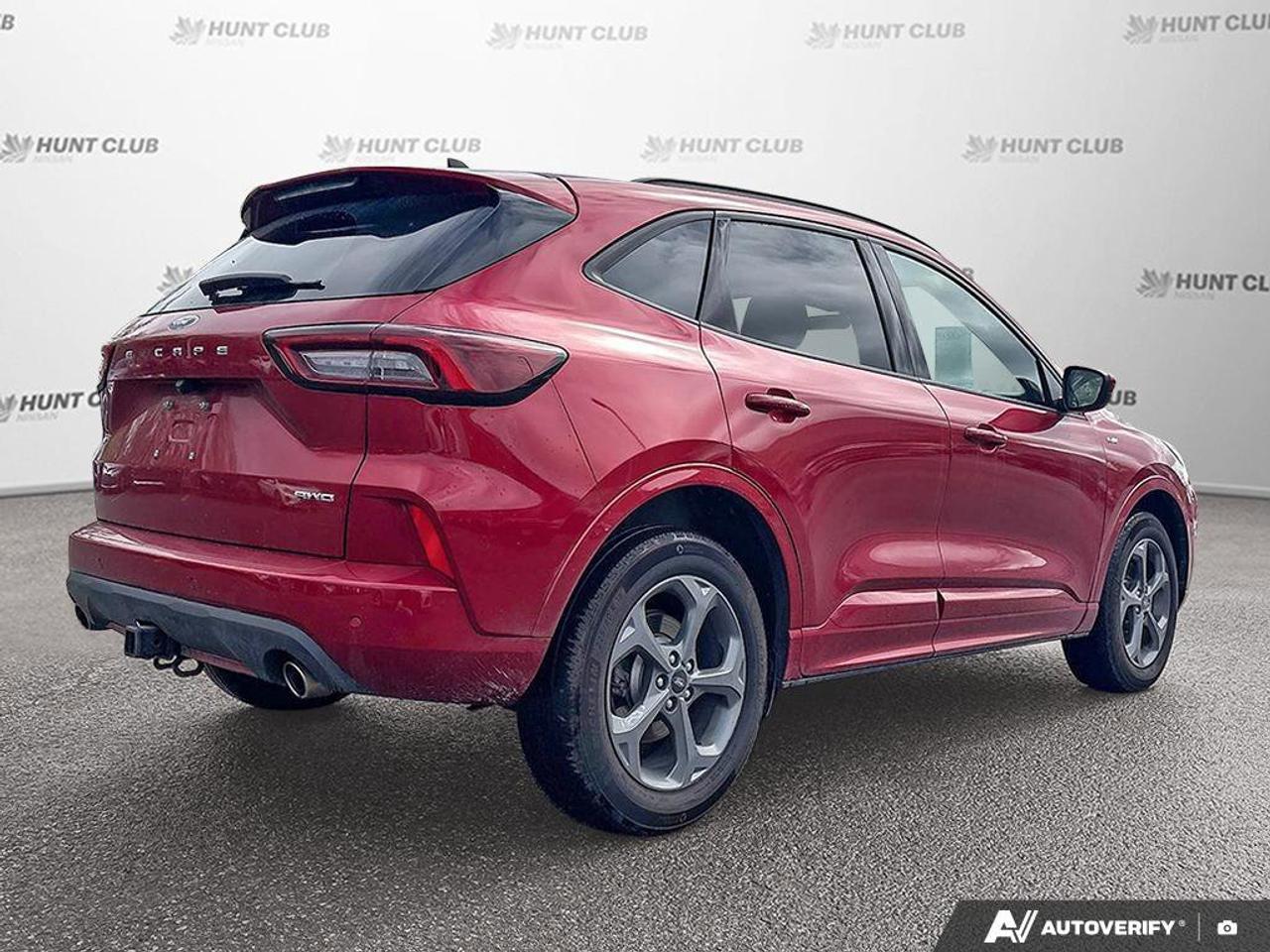 2023 Ford Escape ST-Line Select Photo
