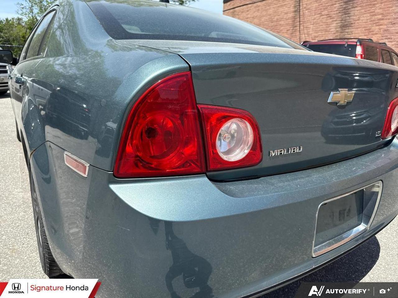 2009 Chevrolet Malibu LS Photo
