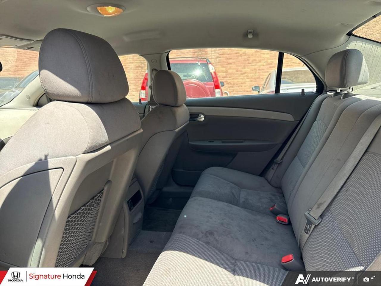 2009 Chevrolet Malibu LS Photo