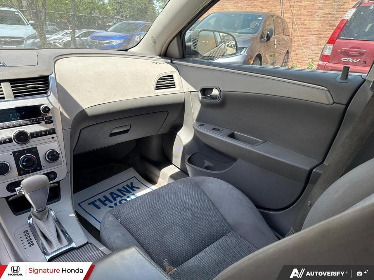 2009 Chevrolet Malibu LS Photo