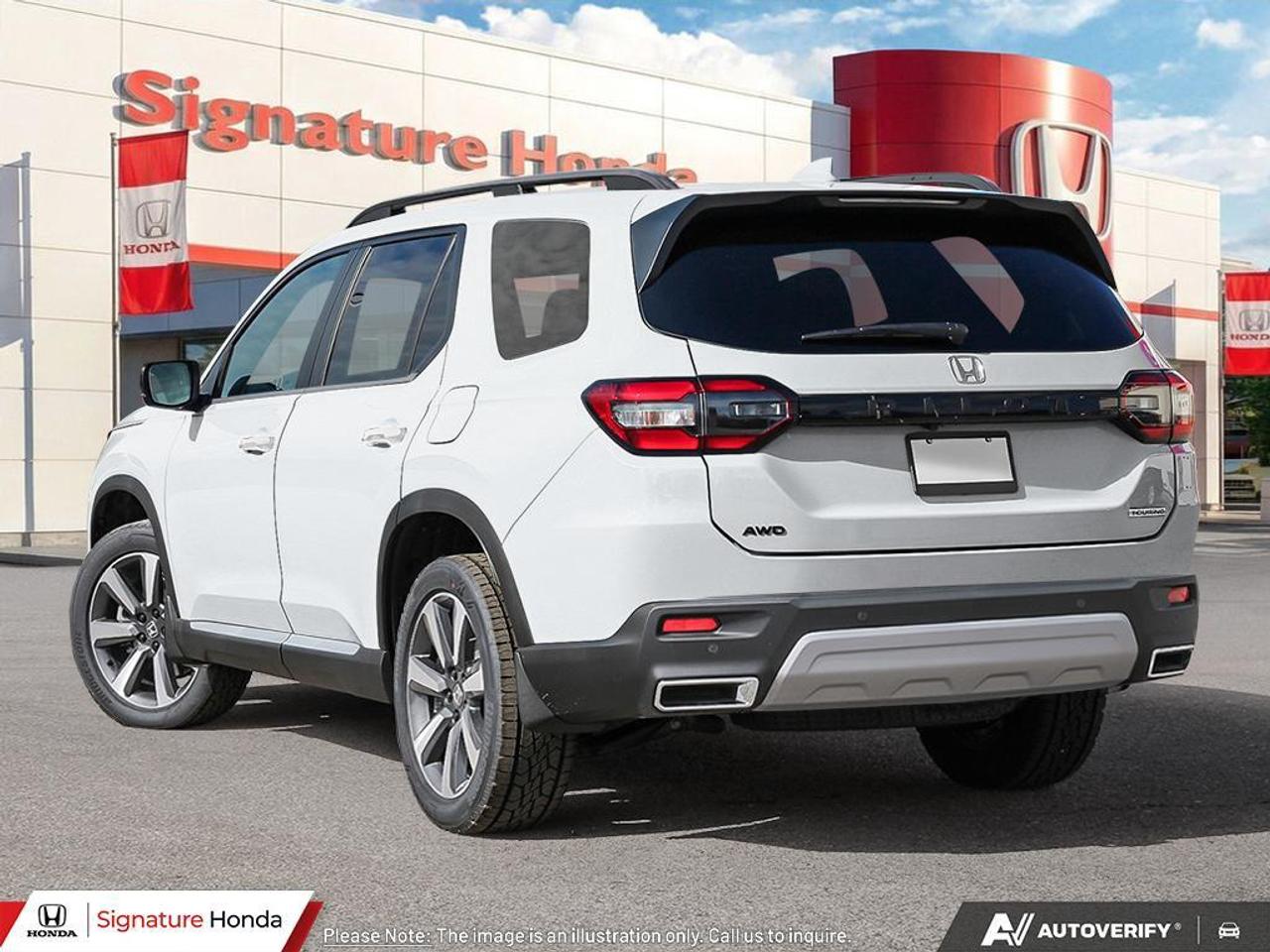 2025 Honda Pilot Touring Photo
