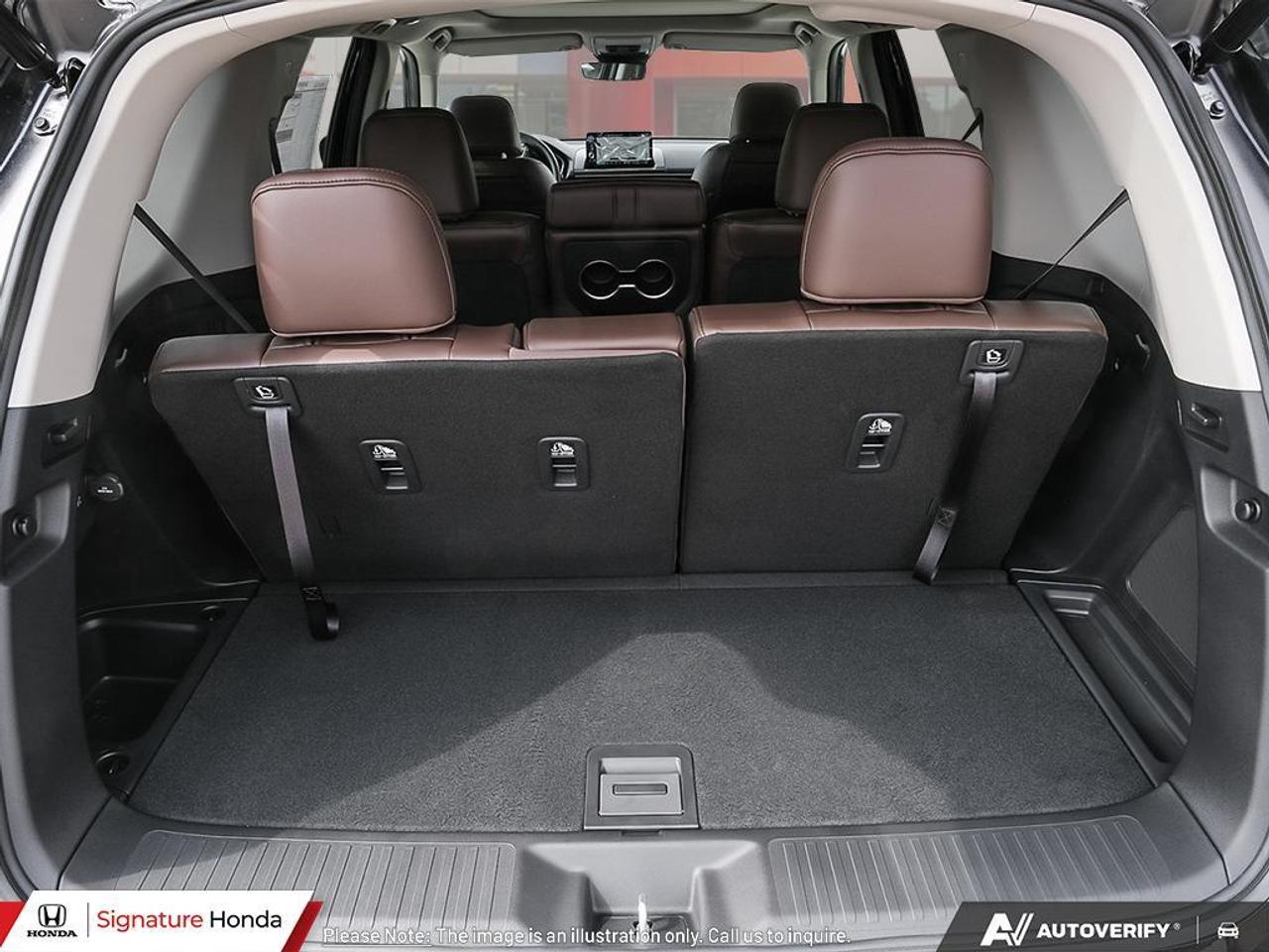 2025 Honda Pilot Touring Photo