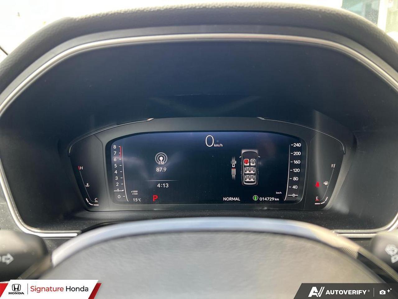 2025 Honda Pilot Touring Photo