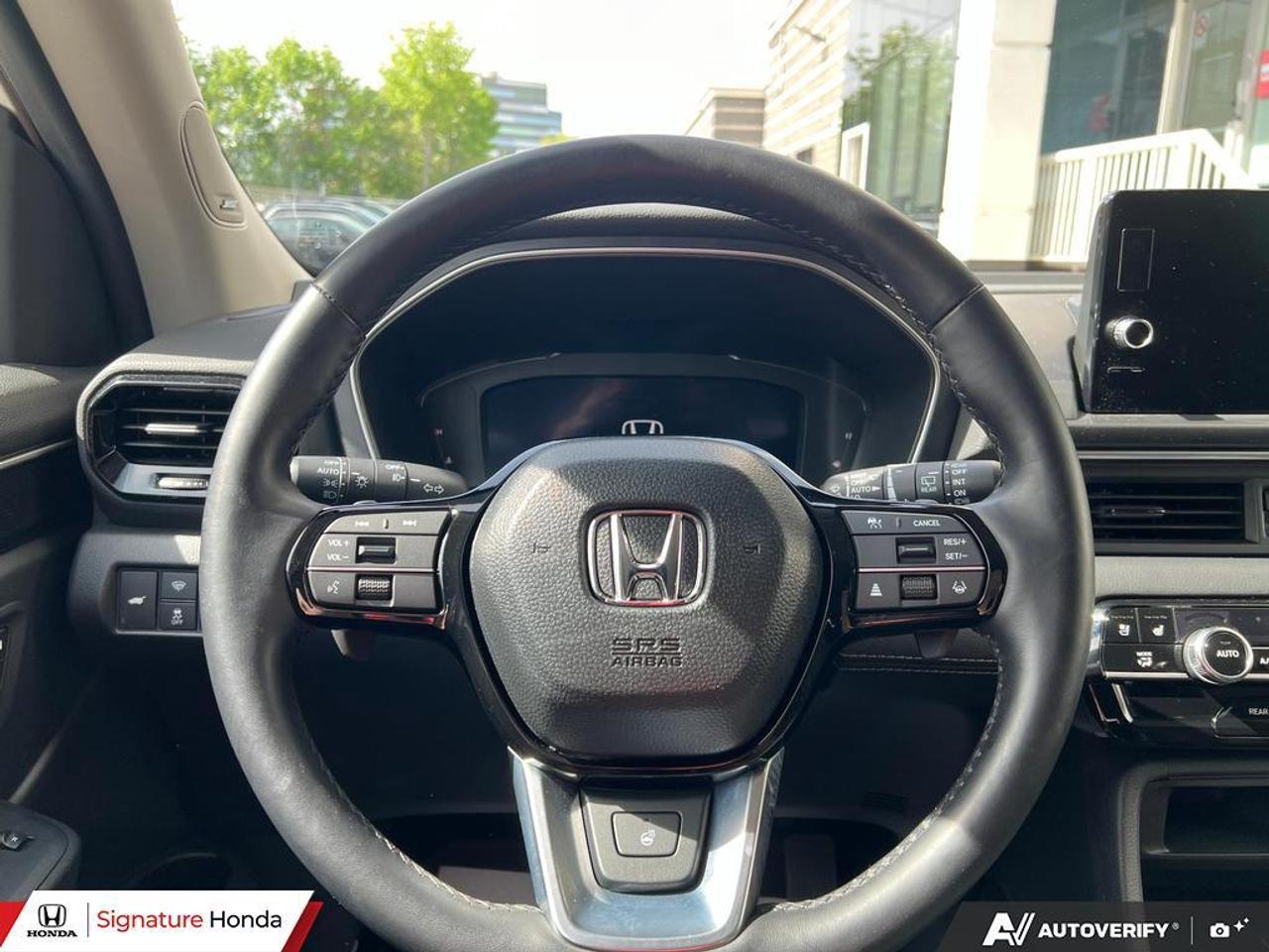 2025 Honda Pilot Touring Photo
