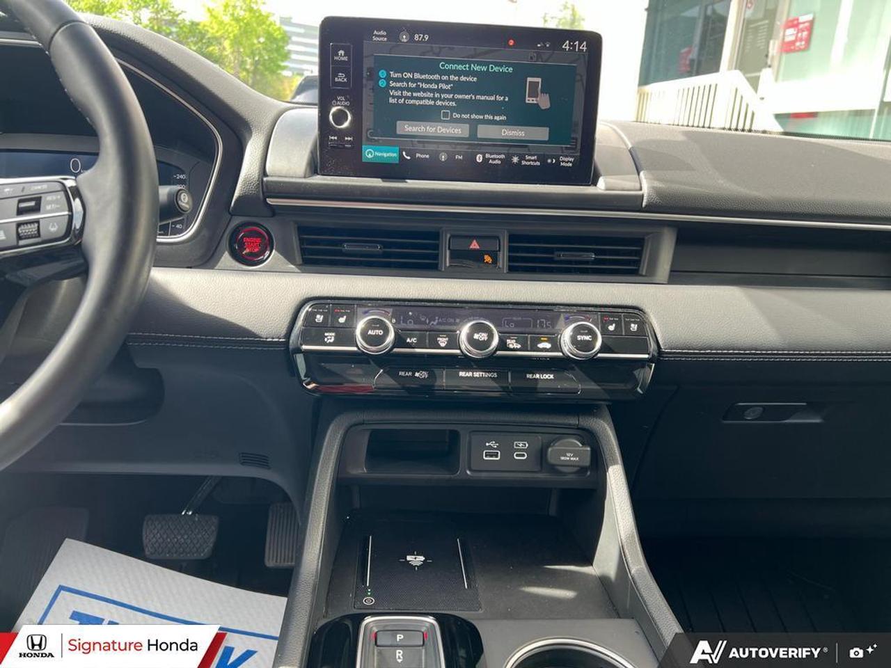 2025 Honda Pilot Touring Photo