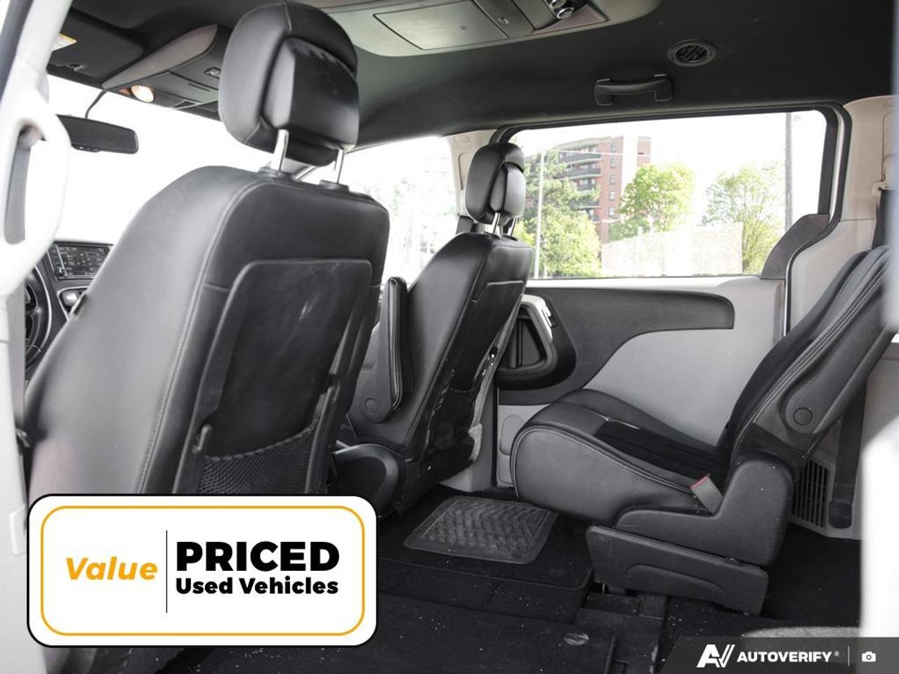 2016 Dodge Grand Caravan SE/SXT Passenger Van Photo