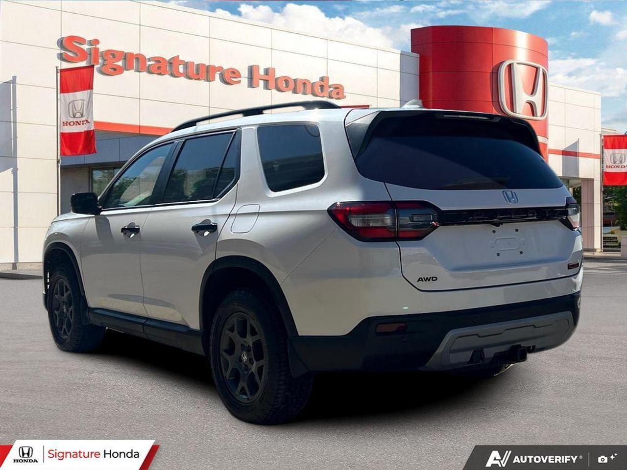 2025 Honda Pilot TrailSport Photo