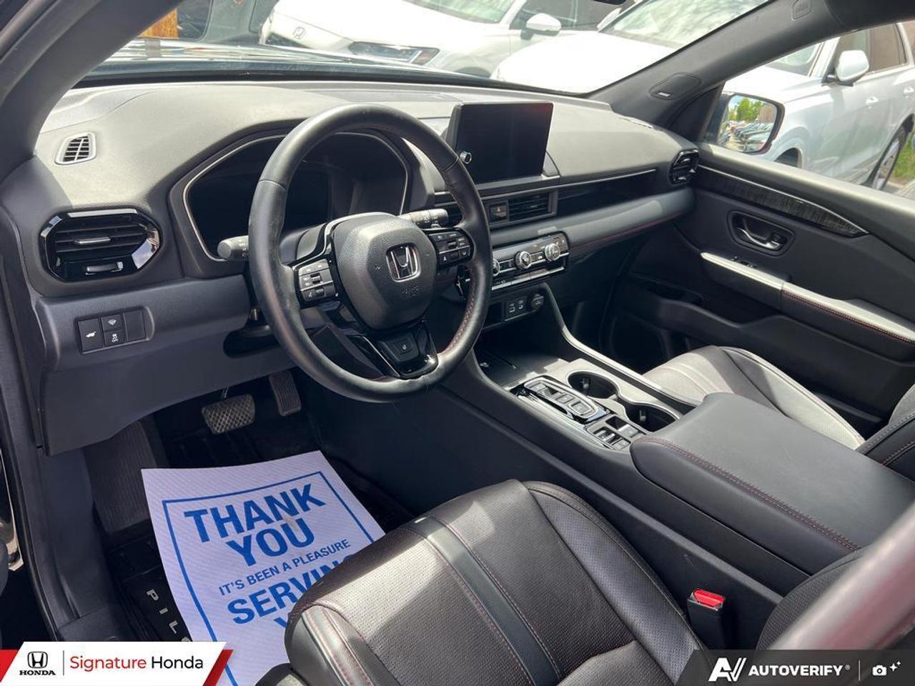 2025 Honda Pilot Black Edition Photo