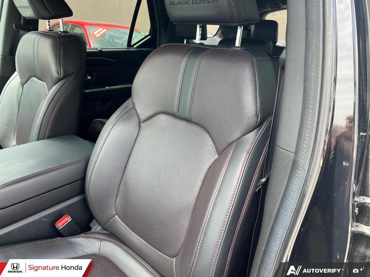 2025 Honda Pilot Black Edition Photo