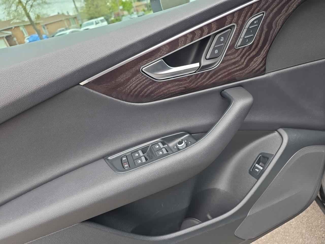 2022 Audi Q7 VORSPRUNG EDITION S-LINE * NO ACCIDENTS / 1 OWNER Photo
