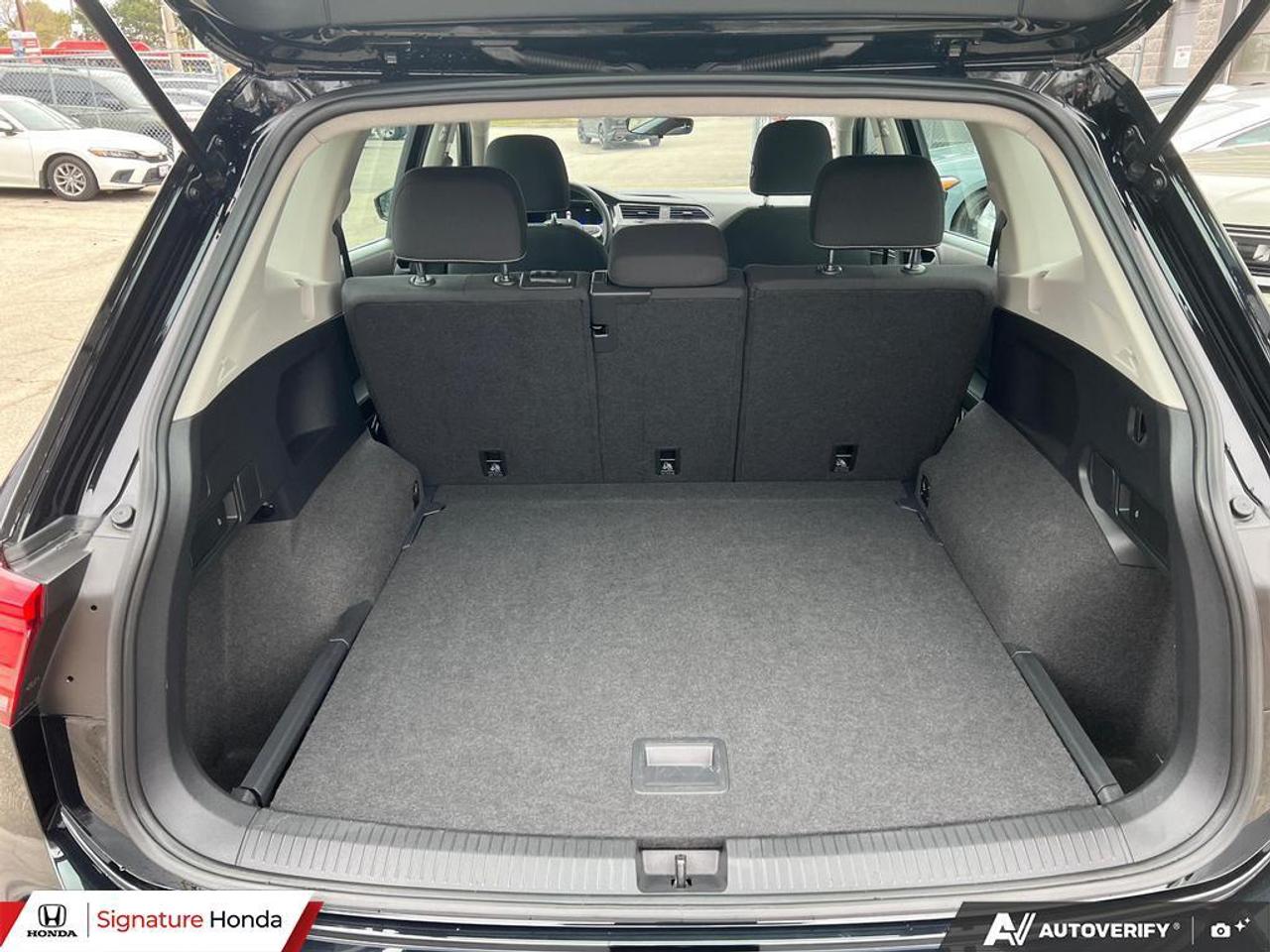 2023 Volkswagen Tiguan Trendline Photo