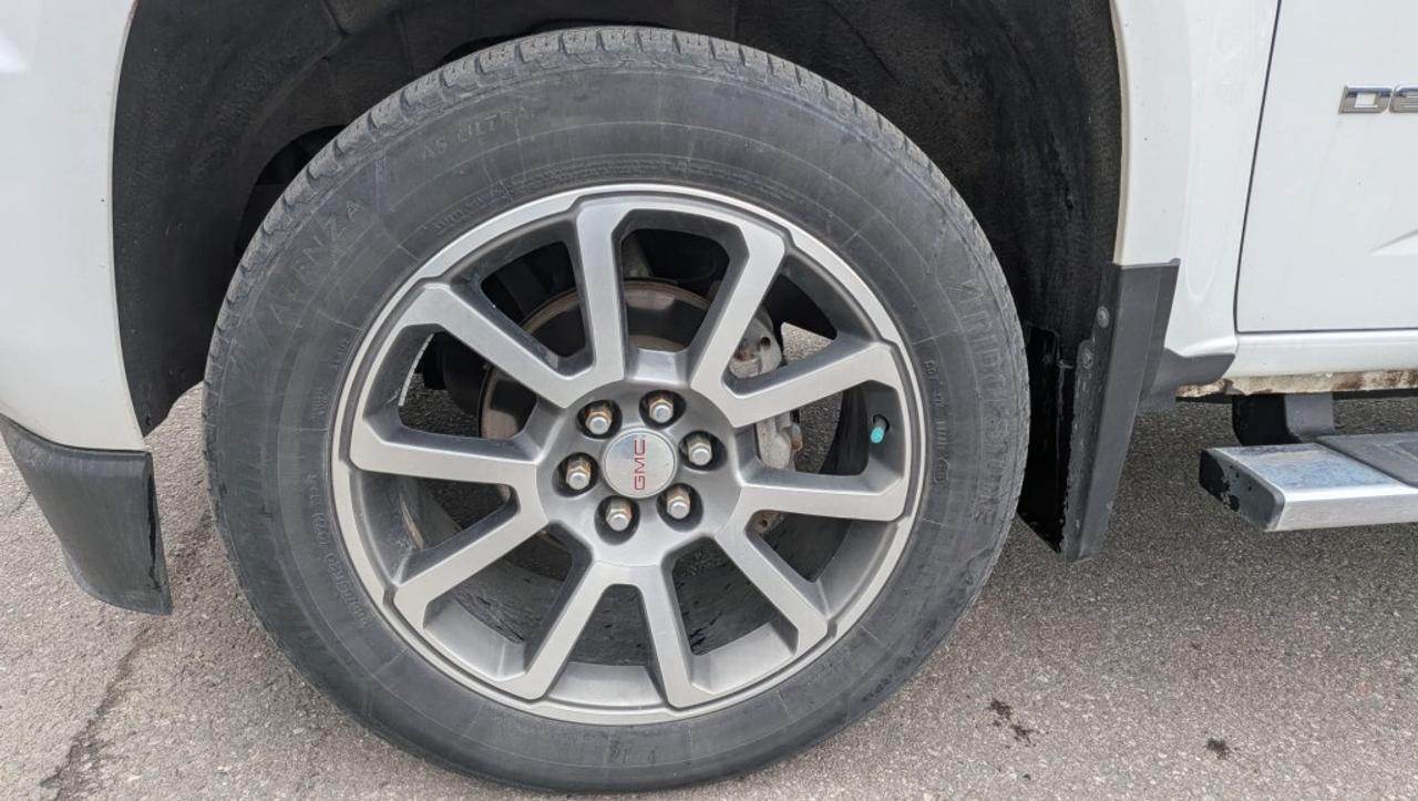 2020 GMC Canyon Denali Crew Cab   Cooled Seats   Heated Wheel   Dr Photo