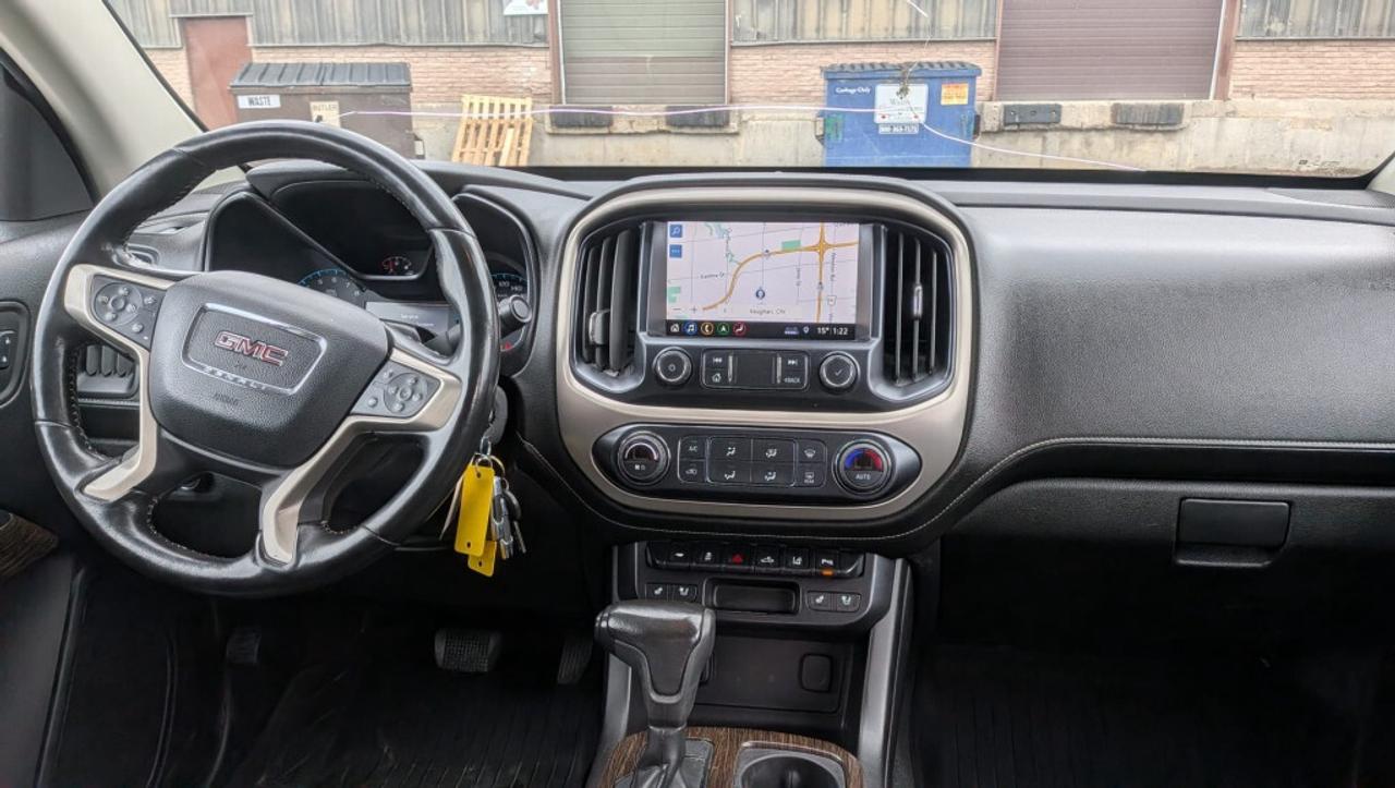 2020 GMC Canyon Denali Crew Cab   Cooled Seats   Heated Wheel   Dr Photo