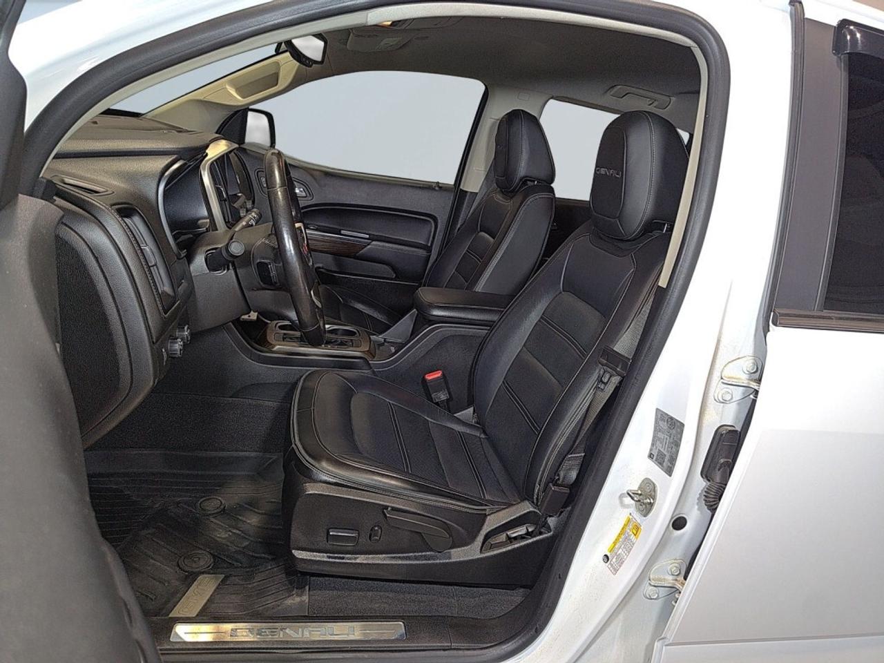 2020 GMC Canyon Denali Crew Cab   Cooled Seats   Heated Wheel   Dr Photo
