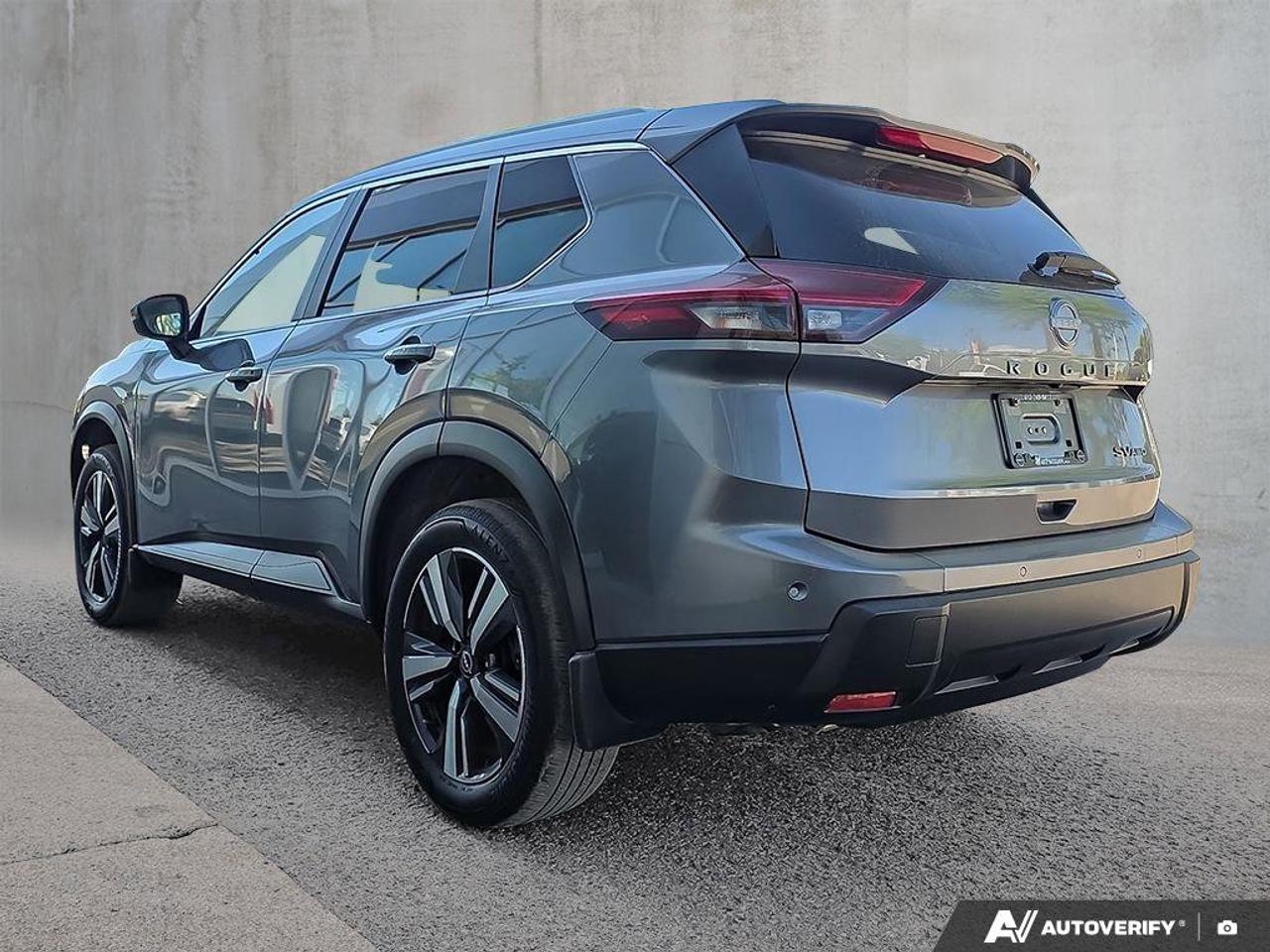 2024 Nissan Rogue SV Moonroof AWD | Apple Car Play | 360 View Camera | Photo