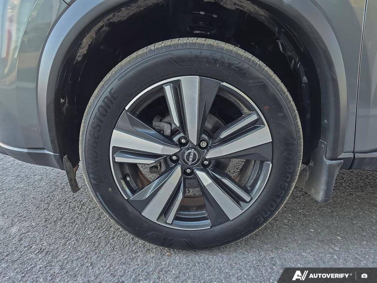 2024 Nissan Rogue SV Moonroof AWD | Apple Car Play | 360 View Camera | Photo