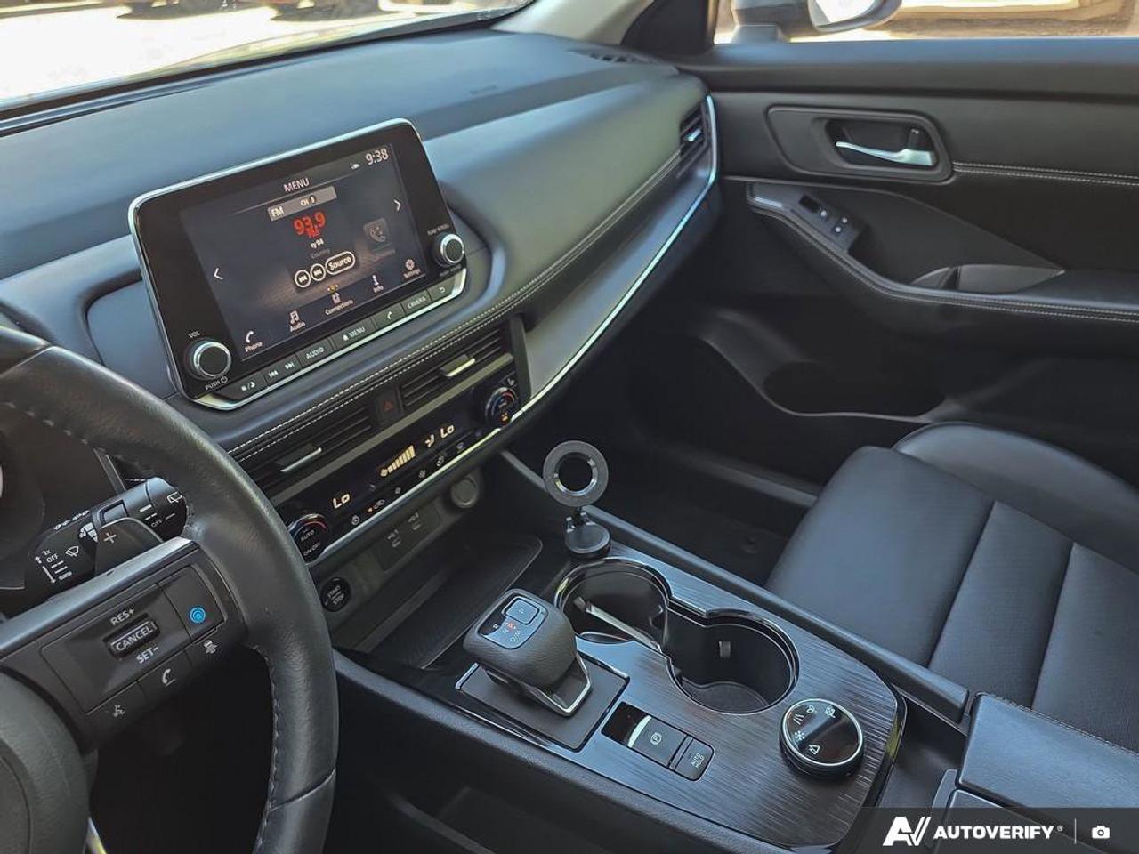 2024 Nissan Rogue SV Moonroof AWD | Apple Car Play | 360 View Camera | Photo