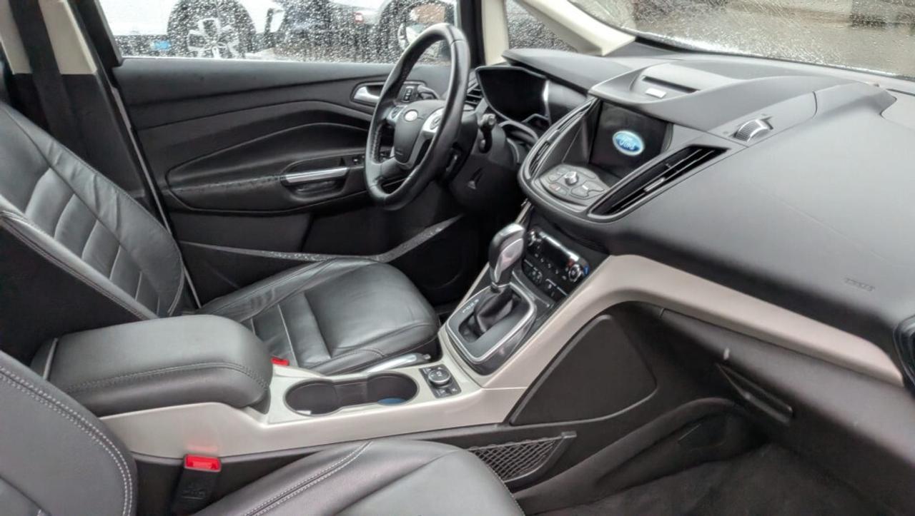 2016 Ford C-MAX SEL   Plug-In Hybrid   Low KM   Leather   Heated S Photo