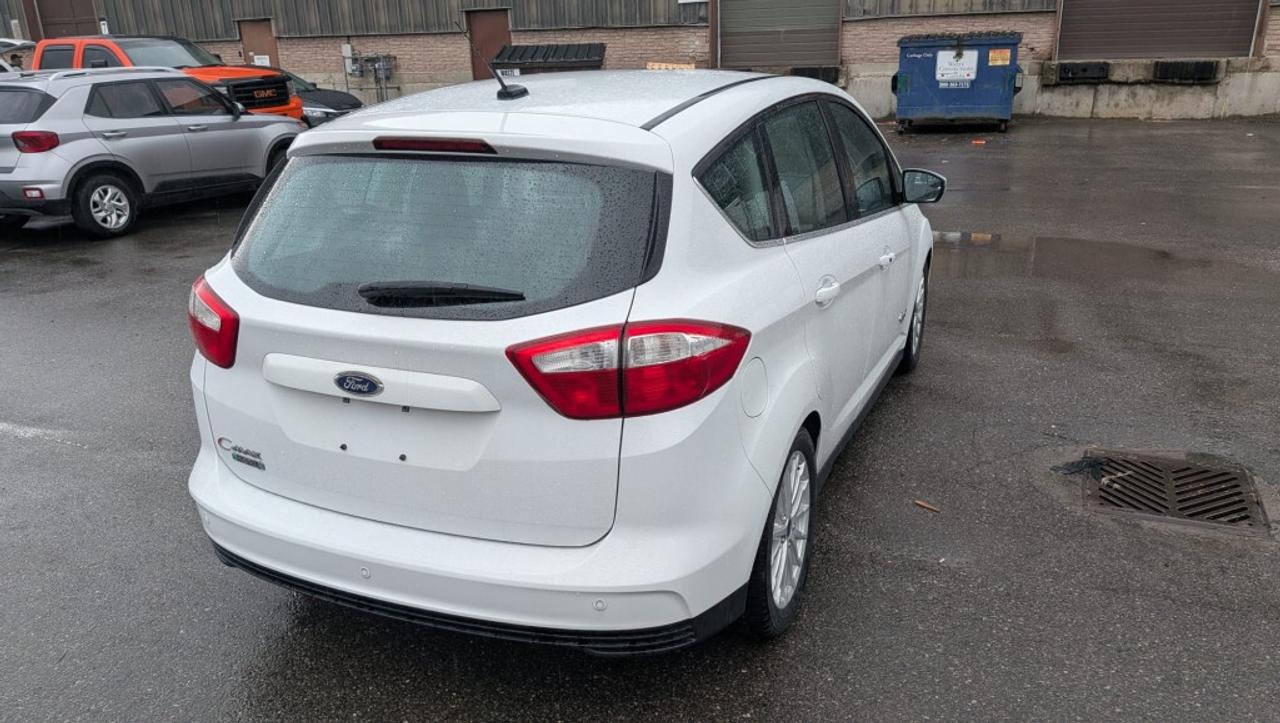 2016 Ford C-MAX SEL   Plug-In Hybrid   Low KM   Leather   Heated S Photo
