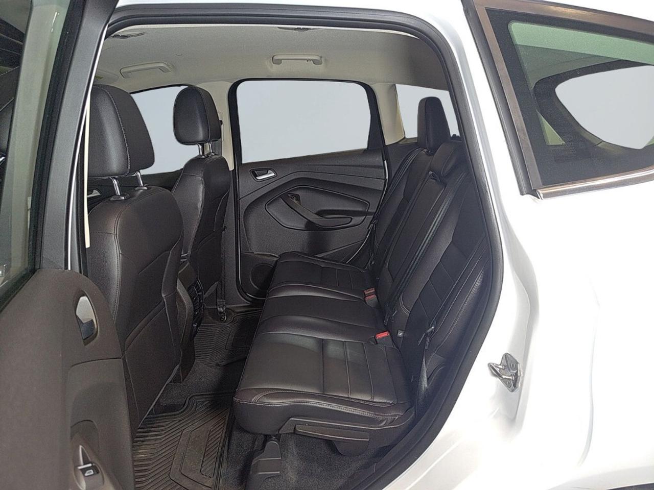 2016 Ford C-MAX Save on Gas Hybrid   Loaded Leather   Low KMs   Ro Photo