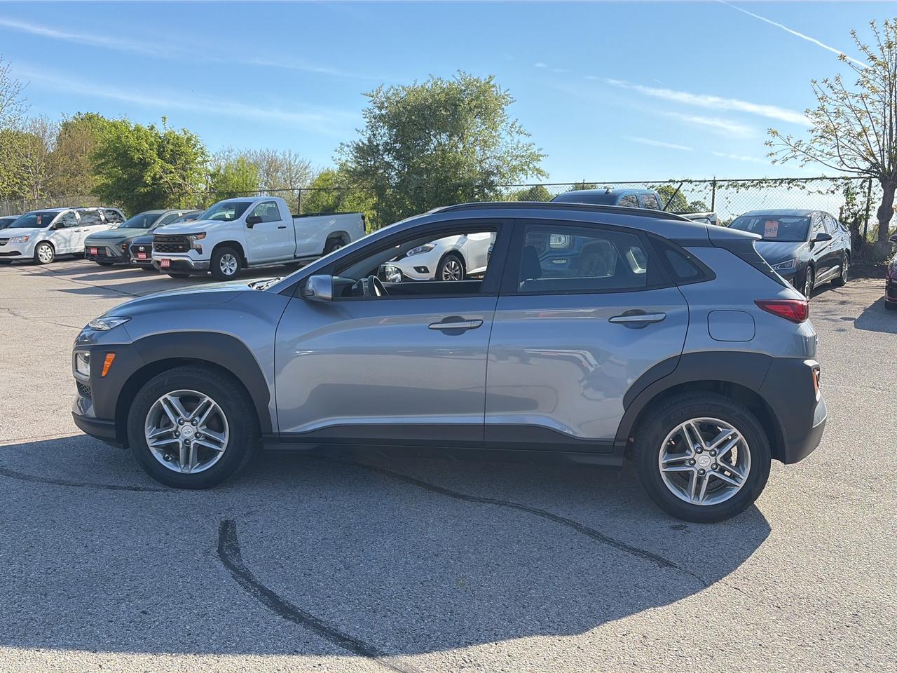 2018 Hyundai KONA 2.0L ESSENTIAL, CLEAN CARFAX, HEATED SEATS! Photo