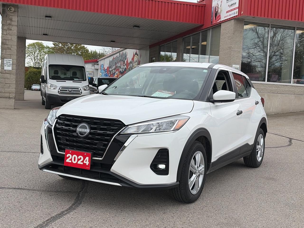 2024 Nissan Kicks S, CLEAN CARFAX, BALANCE OF FACTORY WARRANTY! Photo