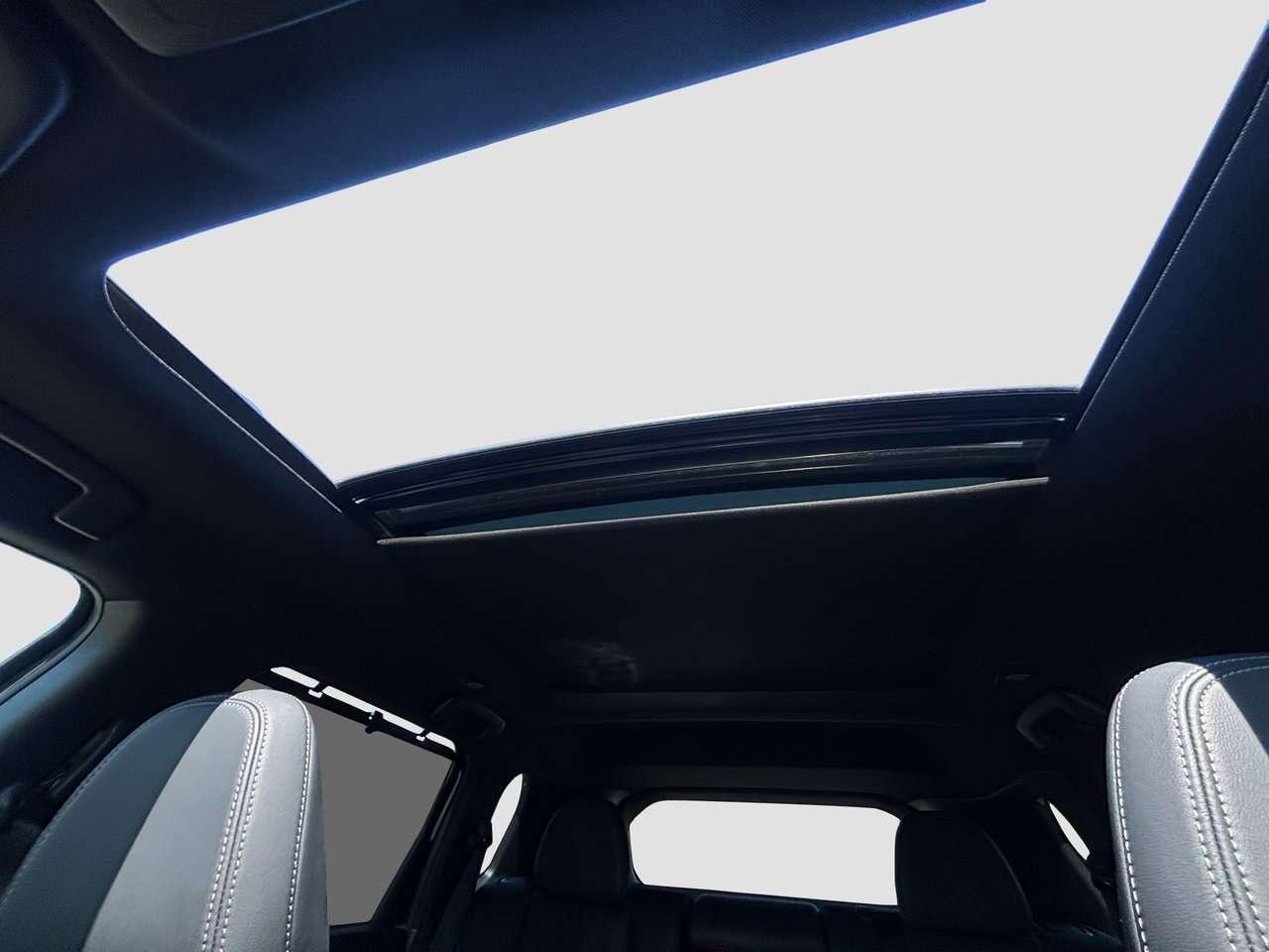 2026 Nissan Rogue Platinum DEMO SALE Photo