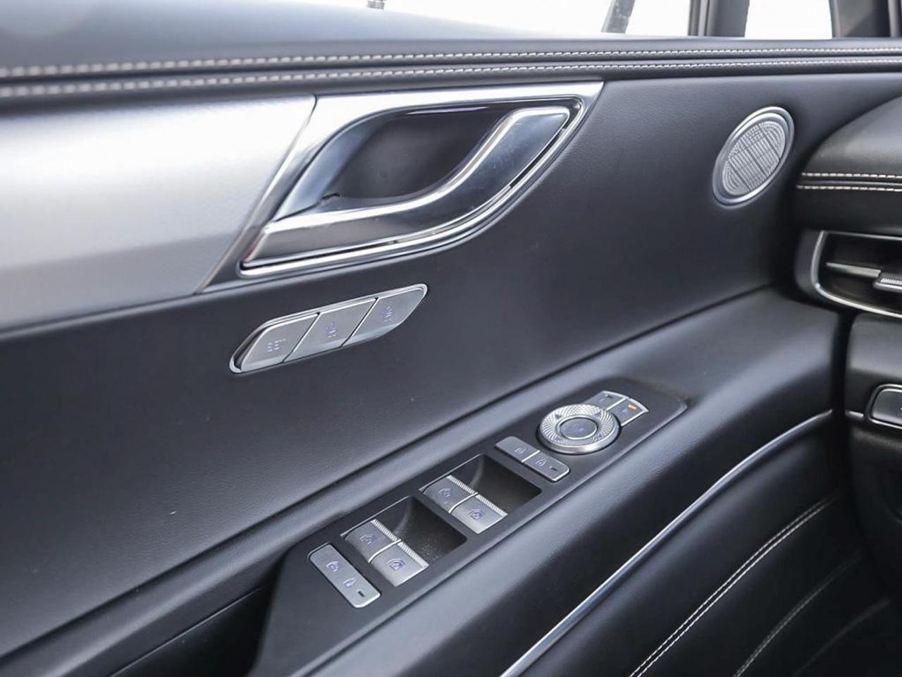 2024 Genesis GV80 2.5T Advanced 4dr All-Wheel Drive Photo