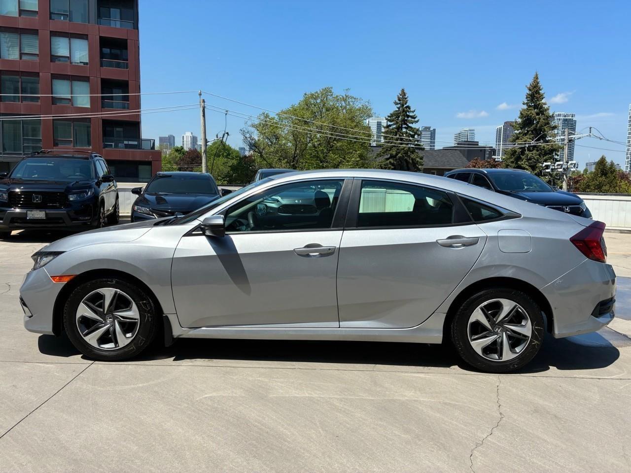 2019 Honda Civic LX (CVT) 4dr Sedan Photo