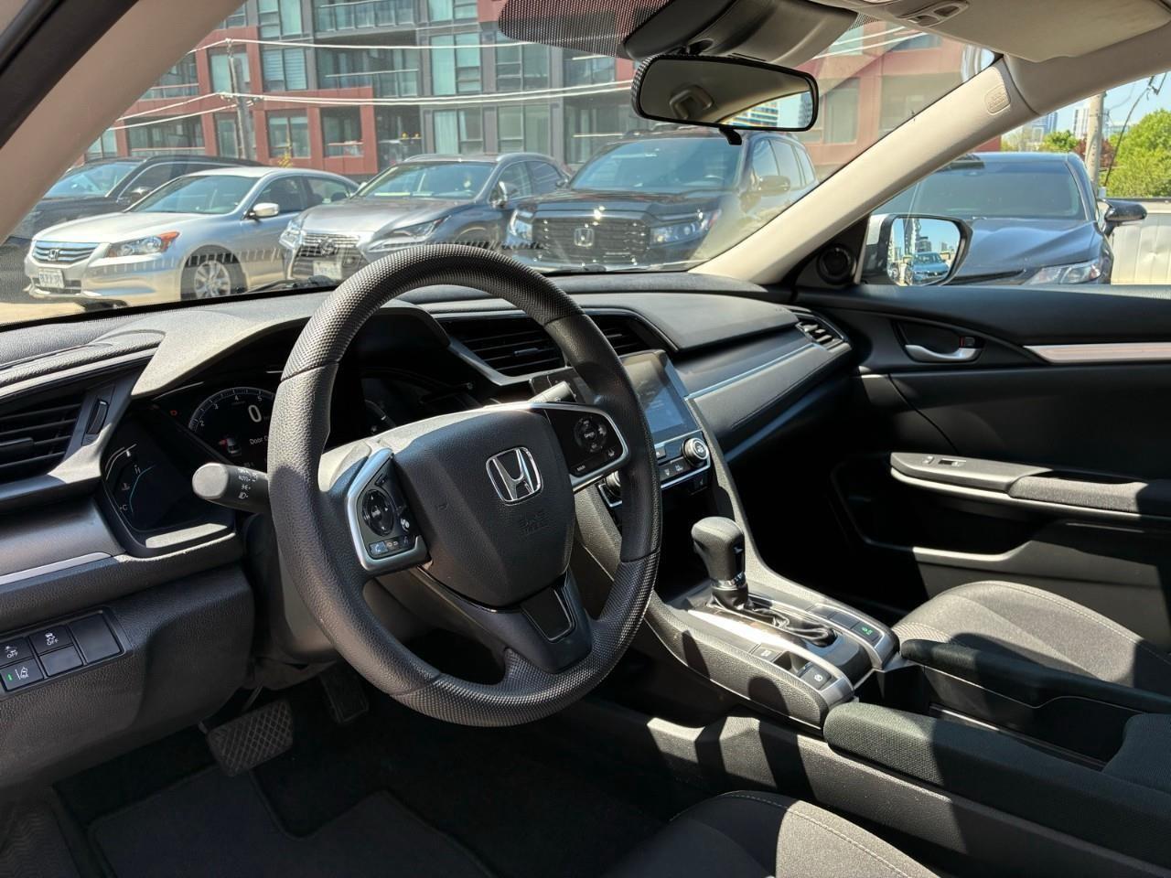 2019 Honda Civic LX (CVT) 4dr Sedan Photo