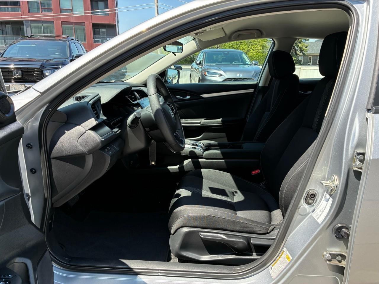 2019 Honda Civic LX (CVT) 4dr Sedan Photo